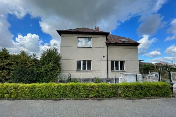 Prodej domu 180 m², pozemek 760 m², Zahradní, Sezemice Prodej domu 180 m², pozemek 760 m², Zahradní, Sezemice