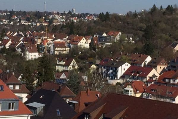 Pronájem bytu 3+1 63 m², Stuttgart-Kaltental Pronájem bytu 3+1 63 m², Stuttgart-Kaltental
