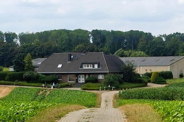 Prodej domu 273 m², pozemek 3.958 m², Grevenbroich Prodej domu 273 m², pozemek 3.958 m², Grevenbroich