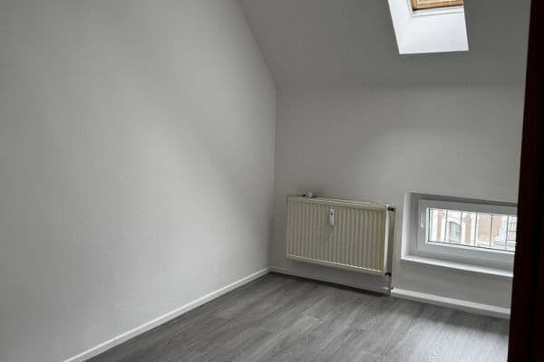 Pronájem bytu 1+kk 37 m², Wasserstraße 27, Bochum Pronájem bytu 1+kk 37 m², Wasserstraße 27, Bochum