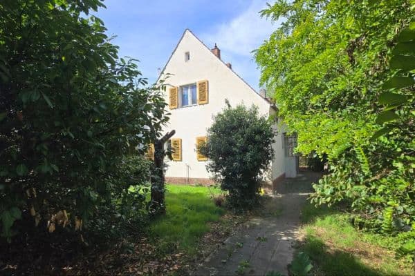 Prodej domu 100 m², pozemek 540 m², Nürnberg Prodej domu 100 m², pozemek 540 m², Nürnberg