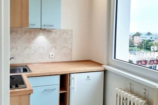 Prodej bytu 1+1 30 m², Valentova, Praha Prodej bytu 1+1 30 m², Valentova, Praha