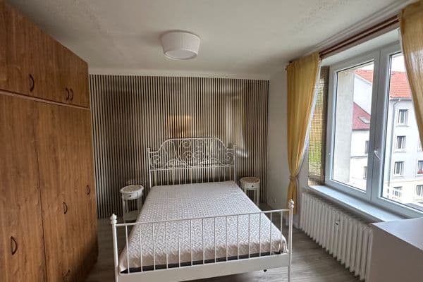 Prodej bytu 3+1 67 m², Střekovské nábřeží, Ústí nad Labem Prodej bytu 3+1 67 m², Střekovské nábřeží, Ústí nad Labem