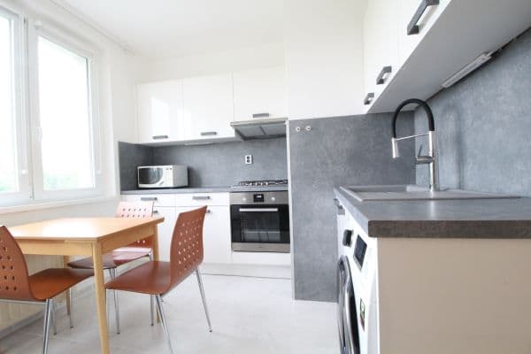Pronájem bytu 2+1 52 m², Arbesova, Kladno, Středočeský kraj Pronájem bytu 2+1 52 m², Arbesova, Kladno, Středočeský kraj