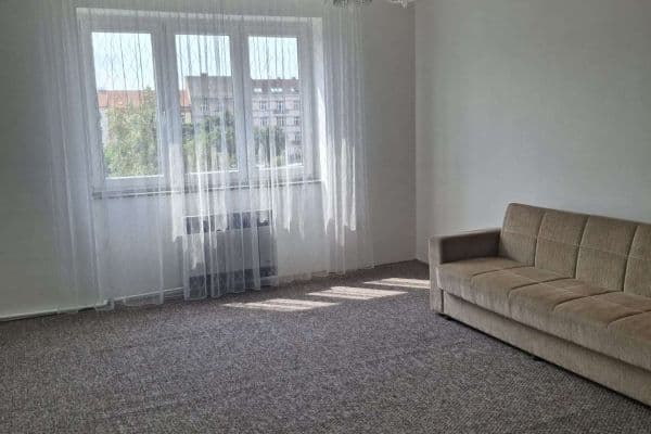 Pronájem bytu 2+1 80 m², Vosmíkových, Praha Pronájem bytu 2+1 80 m², Vosmíkových, Praha