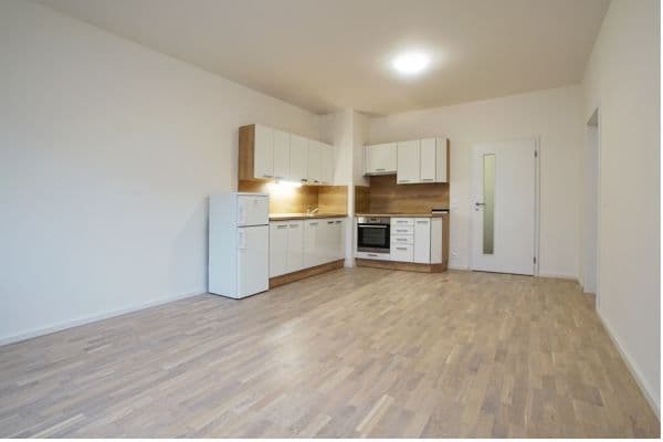 Prodej bytu 2+kk 60 m², Saarinenova, Praha Prodej bytu 2+kk 60 m², Saarinenova, Praha