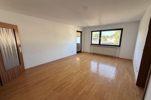 Pronájem bytu 2+1 63 m², Oberursel Pronájem bytu 2+1 63 m², Oberursel