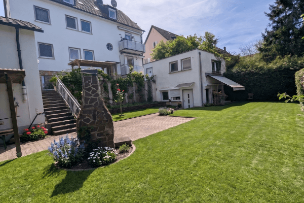 Pronájem bytu 4+1 78 m², Im Geiger 75, Stuttgart, Bádensko-Württembersko Pronájem bytu 4+1 78 m², Im Geiger 75, Stuttgart, Bádensko-Württembersko