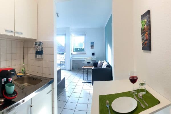 Pronájem bytu 1+1 28 m², Esslingen am Neckar Pronájem bytu 1+1 28 m², Esslingen am Neckar