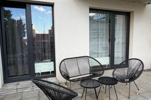 Pronájem bytu 2+kk 43 m², Poděbradova, Plzeň, Plzeňský kraj Pronájem bytu 2+kk 43 m², Poděbradova, Plzeň, Plzeňský kraj