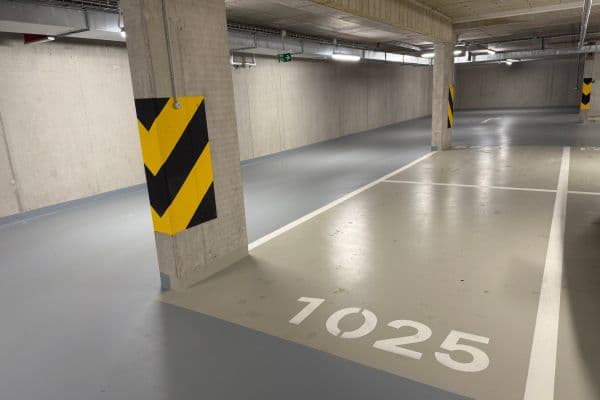 Pronájem garáže 13 m², Laponská, Praha Pronájem garáže 13 m², Laponská, Praha