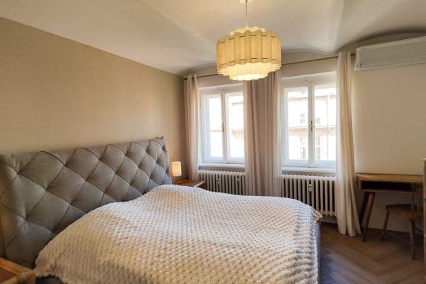 Pronájem bytu 2+kk 143 m², Jeruzalémská, Prague Pronájem bytu 2+kk 143 m², Jeruzalémská, Prague