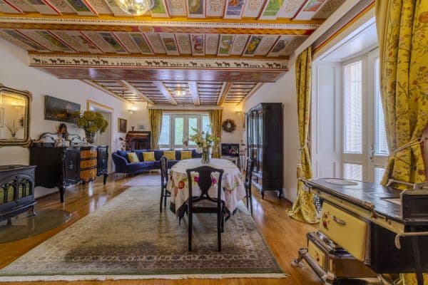 Pronájem bytu 3+1 123 m², Šůrova, Praha Pronájem bytu 3+1 123 m², Šůrova, Praha