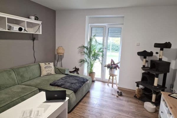 Pronájem bytu 2+1 54 m², Ahrensfelde-Mehrow Pronájem bytu 2+1 54 m², Ahrensfelde-Mehrow