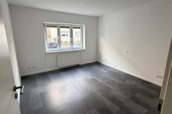 Pronájem bytu 4+1 70 m², Kirchstr. 46, Neustadt an der Weinstraße Pronájem bytu 4+1 70 m², Kirchstr. 46, Neustadt an der Weinstraße