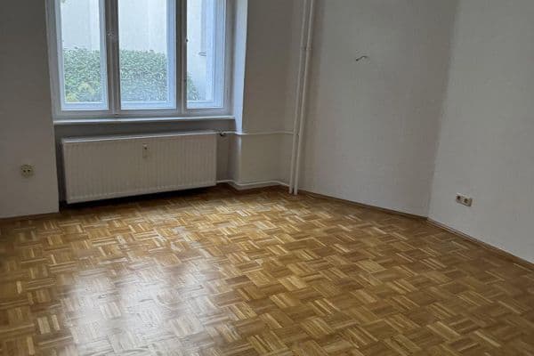 Prodej bytu 1+1 32 m², Büsingstr. 3, Berlin, Berlín Prodej bytu 1+1 32 m², Büsingstr. 3, Berlin, Berlín