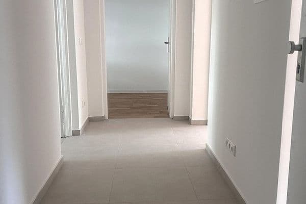 Pronájem bytu 3+1 66 m², Milbertshofenerstr. 26, München, Bavorsko Pronájem bytu 3+1 66 m², Milbertshofenerstr. 26, München, Bavorsko