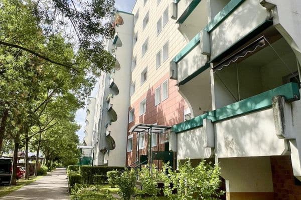 Prodej bytu 3+1 62 m², Berlin, Berlín Prodej bytu 3+1 62 m², Berlin, Berlín
