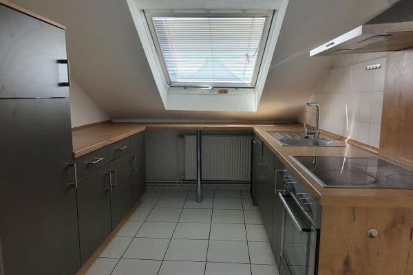 Pronájem bytu 3+1 83 m², Aschaffenburg Pronájem bytu 3+1 83 m², Aschaffenburg