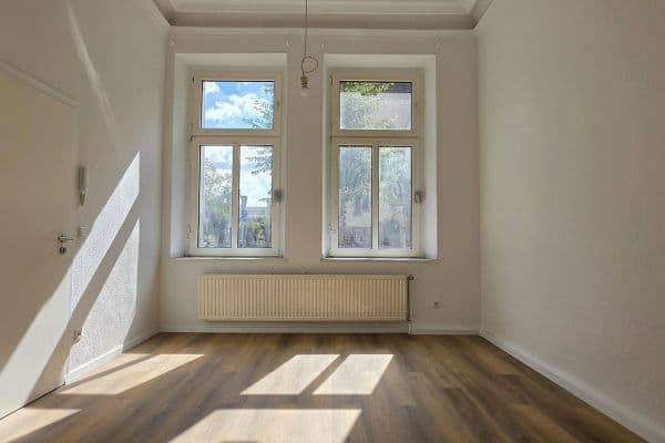 Pronájem bytu 1+1 28 m², Krefeld Pronájem bytu 1+1 28 m², Krefeld