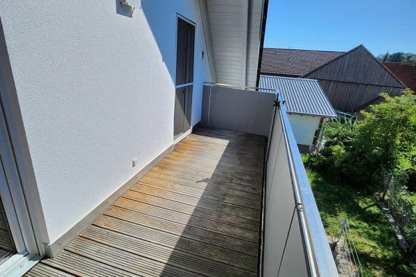 Pronájem bytu 2+1 68 m², Heretsrieder Str. 22a, Biberbach Pronájem bytu 2+1 68 m², Heretsrieder Str. 22a, Biberbach