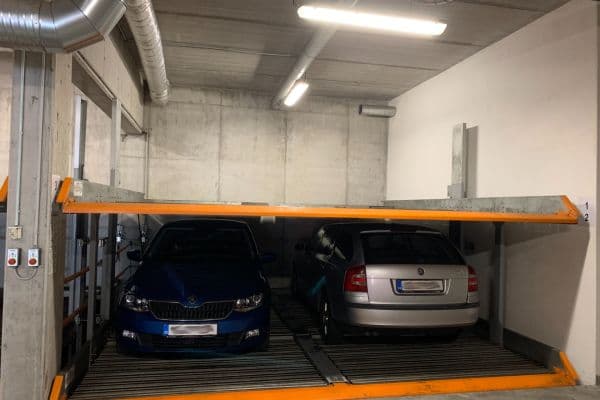 Pronájem garáže 12 m², Rostislavovo náměstí, Brno Pronájem garáže 12 m², Rostislavovo náměstí, Brno