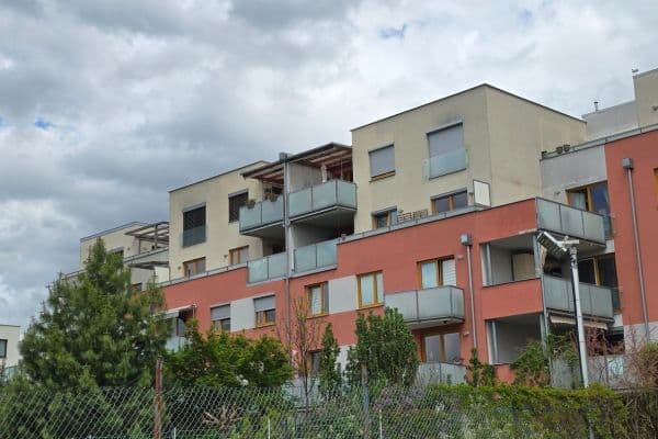 Pronájem bytu 3+kk 112 m², Osiková, České Budějovice Pronájem bytu 3+kk 112 m², Osiková, České Budějovice