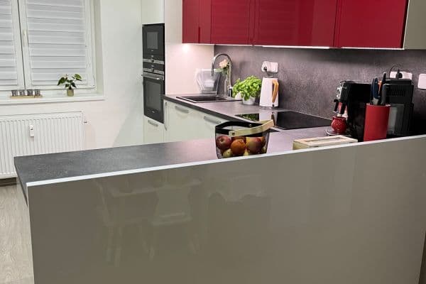 Prodej bytu 2+kk 50 m², Laurinova, Mladá Boleslav, Středočeský kraj Prodej bytu 2+kk 50 m², Laurinova, Mladá Boleslav, Středočeský kraj