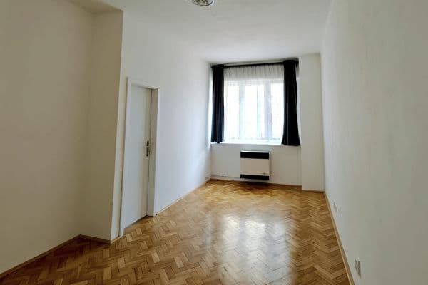 Pronájem bytu 2+kk 38 m², V Horkách, Praha Pronájem bytu 2+kk 38 m², V Horkách, Praha