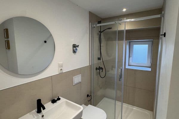 Pronájem bytu 65 m², Breitscheidstraße 55, Nürnberg, Bavorsko Pronájem bytu 65 m², Breitscheidstraße 55, Nürnberg, Bavorsko
