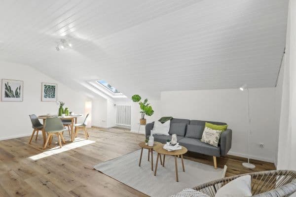 Prodej bytu 3+1 89 m², Keplerstraße 25, Neutraubling Prodej bytu 3+1 89 m², Keplerstraße 25, Neutraubling