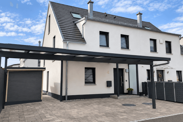 Prodej domu 121 m², pozemek 236 m², Wilhermsdorf Prodej domu 121 m², pozemek 236 m², Wilhermsdorf