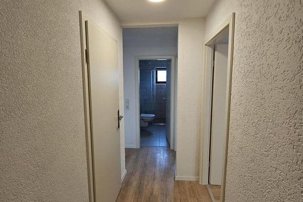 Pronájem bytu 3+1 58 m², Brückenstraße 26, Schiffweiler Pronájem bytu 3+1 58 m², Brückenstraße 26, Schiffweiler