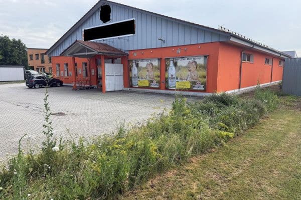 Prodej nebytového prostoru 2.260 m², Moosburg an der Isar Prodej nebytového prostoru 2.260 m², Moosburg an der Isar
