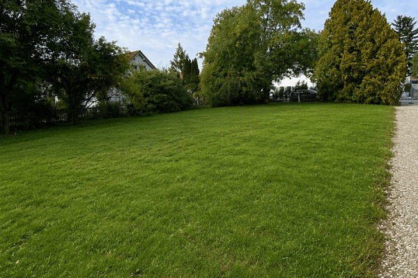 Prodej pozemku 600 m², Am Englischen Garten, Ismaning, Bavorsko Prodej pozemku 600 m², Am Englischen Garten, Ismaning, Bavorsko