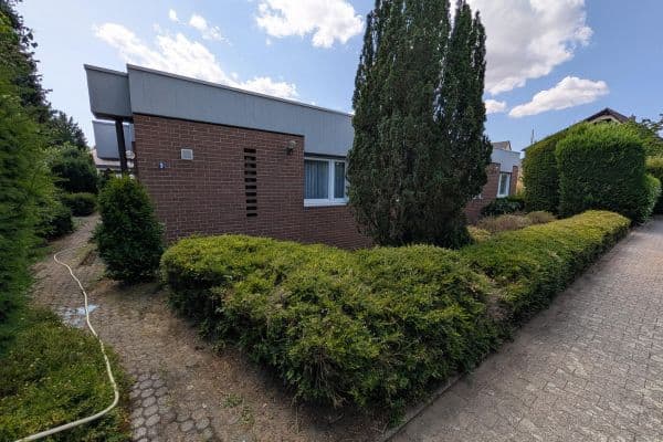Prodej domu 210 m², pozemek 780 m², Limburgerhof Prodej domu 210 m², pozemek 780 m², Limburgerhof