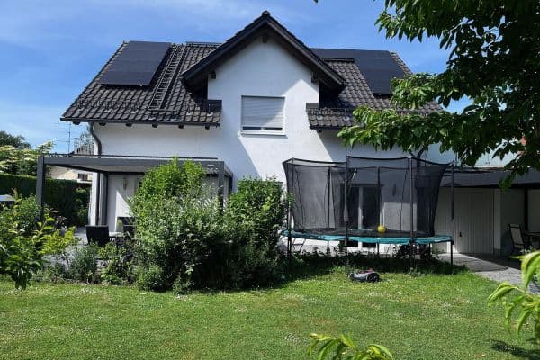 Prodej domu 215 m², pozemek 657 m², Puchheim, Bavorsko Prodej domu 215 m², pozemek 657 m², Puchheim, Bavorsko