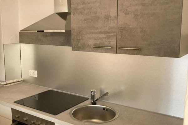 Pronájem bytu 1+1 40 m², Braunschweig, Dolní Sasko Pronájem bytu 1+1 40 m², Braunschweig, Dolní Sasko