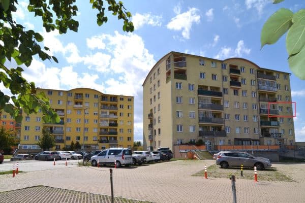 Prodej bytu 2+kk 53 m², V Honech, SO POÚ Odolena Voda Prodej bytu 2+kk 53 m², V Honech, SO POÚ Odolena Voda