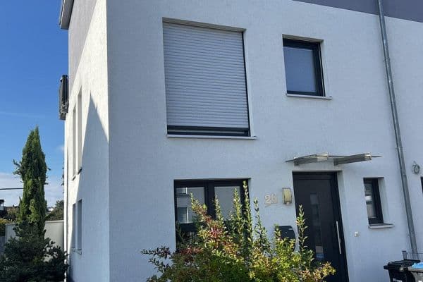 Prodej domu 138 m², pozemek 215 m², Dietzenbach Prodej domu 138 m², pozemek 215 m², Dietzenbach