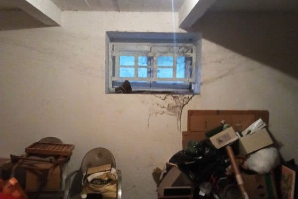 Pronájem nebytového prostoru 18 m², U Parního mlýna, Praha Pronájem nebytového prostoru 18 m², U Parního mlýna, Praha