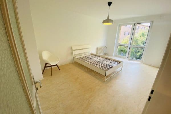 Prodej bytu 2+1 48 m², Storkower Str. 88, Berlin, Berlín Prodej bytu 2+1 48 m², Storkower Str. 88, Berlin, Berlín