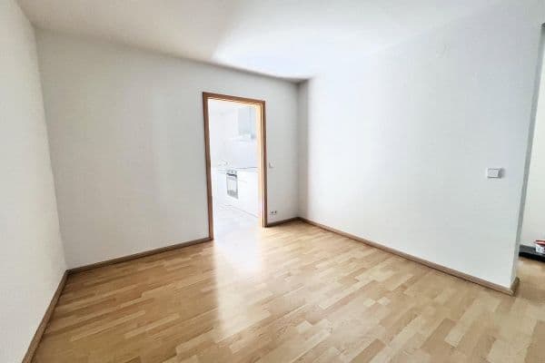 Pronájem bytu 3+1 73 m², Karlsruhe, Bádensko-Württembersko Pronájem bytu 3+1 73 m², Karlsruhe, Bádensko-Württembersko