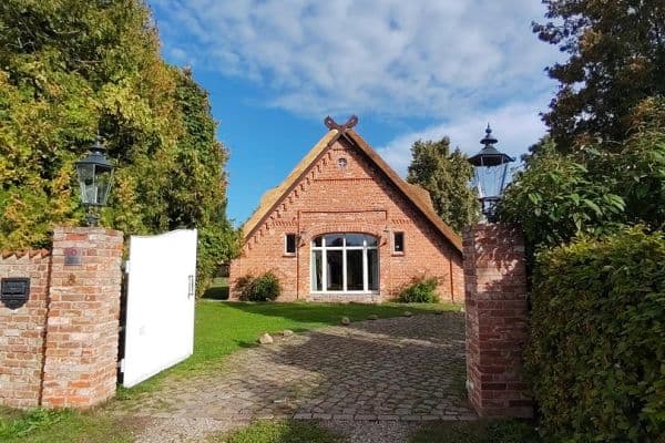 Prodej domu 270 m², pozemek 5.875 m², Niendorf Prodej domu 270 m², pozemek 5.875 m², Niendorf