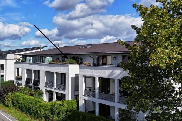 Pronájem bytu 3+1 80 m², Lerchenweg 53b, Chemnitz, Sasko Pronájem bytu 3+1 80 m², Lerchenweg 53b, Chemnitz, Sasko