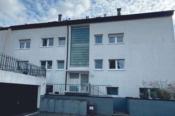 Prodej bytu 3+1 82 m², Stuttgart Prodej bytu 3+1 82 m², Stuttgart