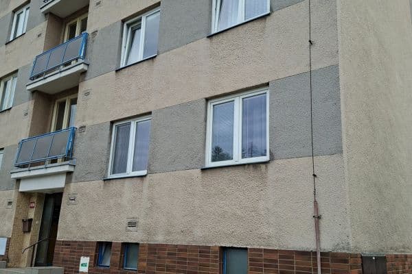 Prodej bytu 3+1 67 m², Poděbradova, SO POÚ Dvůr Králové nad Labem Prodej bytu 3+1 67 m², Poděbradova, SO POÚ Dvůr Králové nad Labem