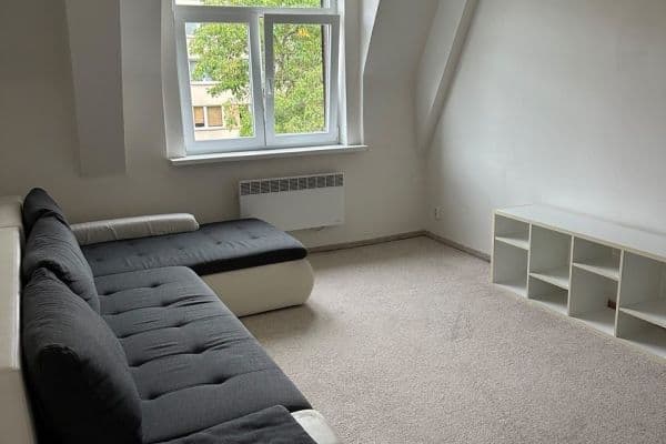 Pronájem bytu 2+1 44 m², Musílkova, Praha Pronájem bytu 2+1 44 m², Musílkova, Praha