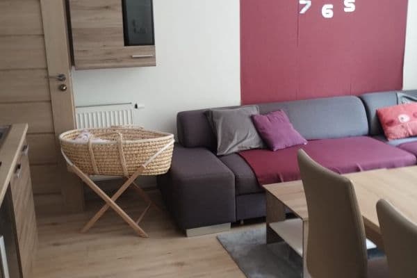 Pronájem bytu 2+kk 35 m², Všemina Pronájem bytu 2+kk 35 m², Všemina