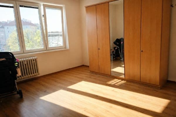 Prodej bytu 1+1 37 m², náměstí Svatopluka Čecha, Praha Prodej bytu 1+1 37 m², náměstí Svatopluka Čecha, Praha